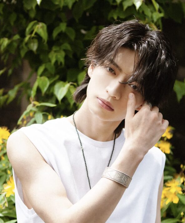 杢代和人の虚ろな視線