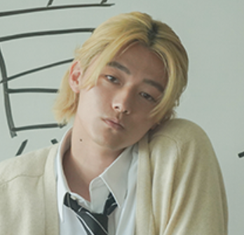 櫻井海音の金髪姿