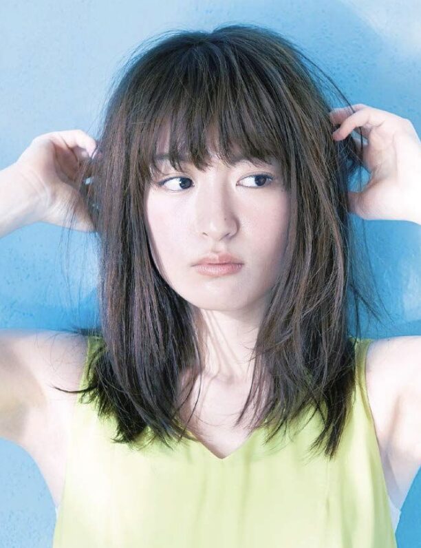 小松未可子のクールな表情