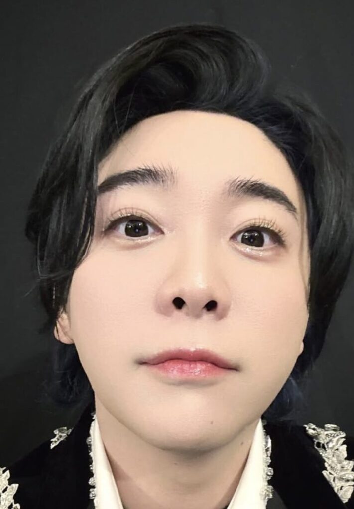 大森元貴の顔のアップ