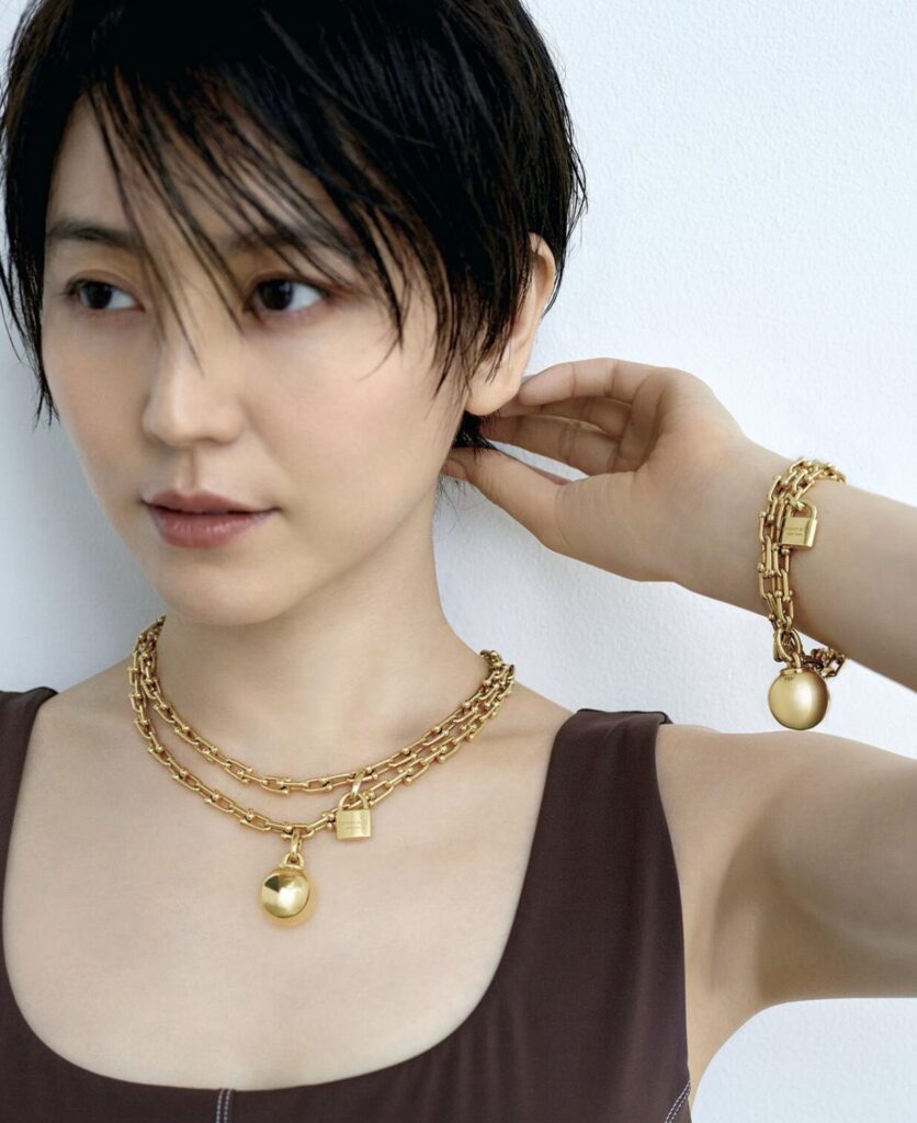 長澤まさみの大人っぽい表情