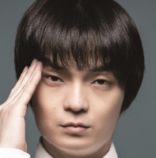 岡山天音のアンニュイな表情