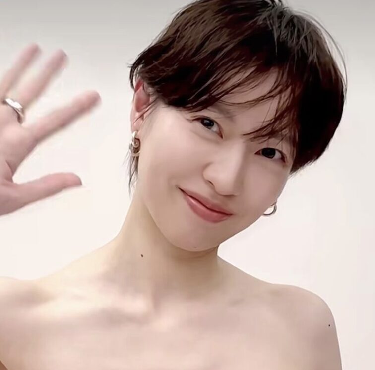 戸田恵梨香の涼しげな笑顔