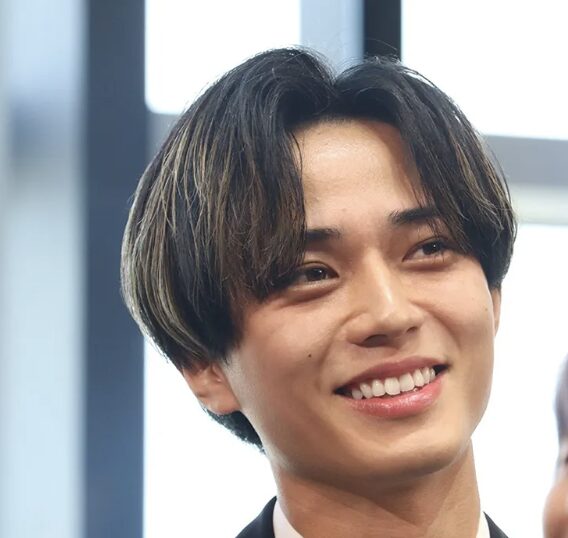 永瀬廉の自然な笑顔