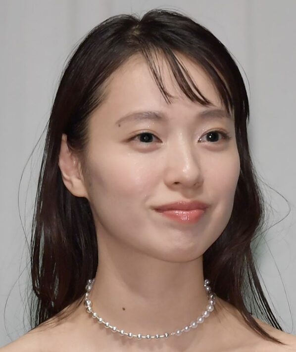 戸田恵梨香のナチュラルメイク姿
