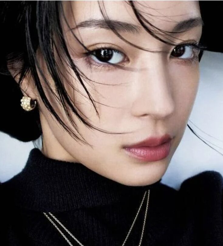 広瀬すずの決め顔