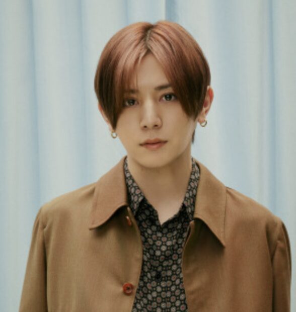 山田涼介のアンニュイな表情