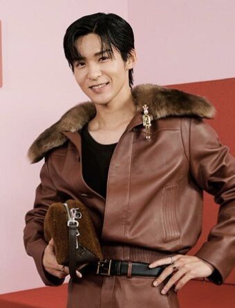 目黒蓮の爽やかな笑顔