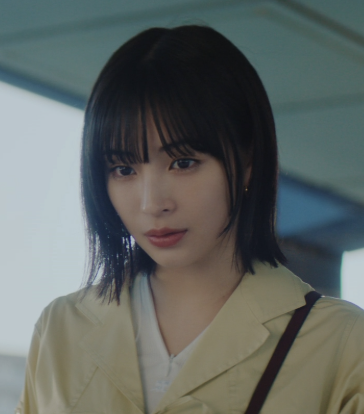 広瀬すずの静かな表情