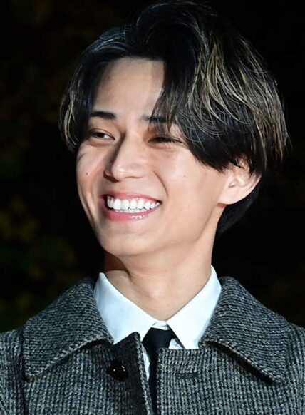 永瀬廉の明るい笑顔