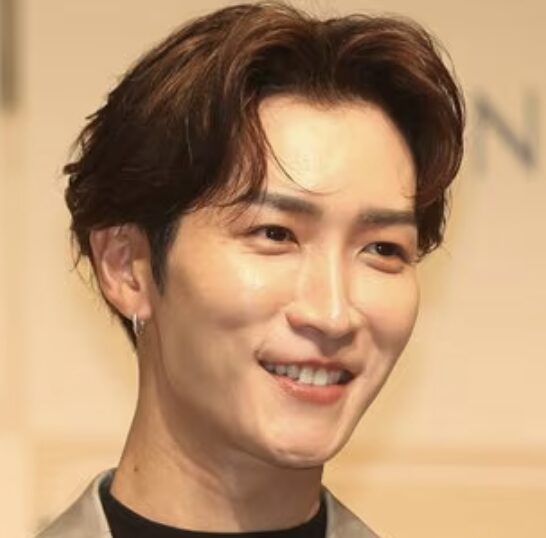 渡辺翔太の爽やかな笑顔