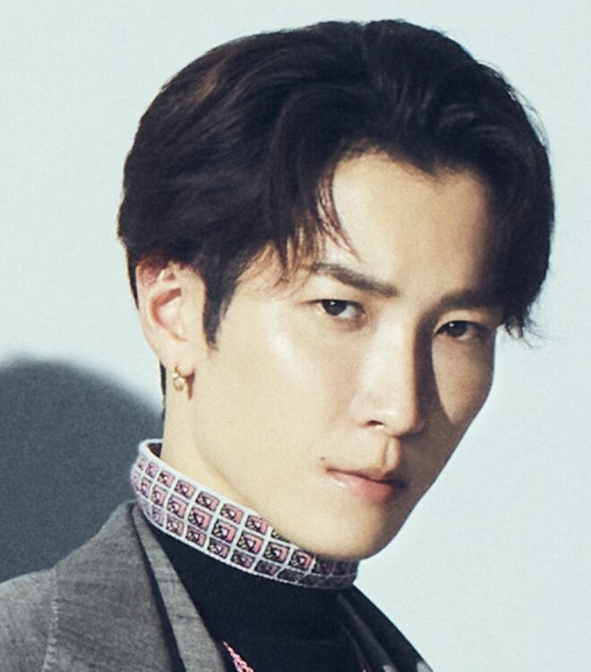 渡辺翔太さんの決め顔