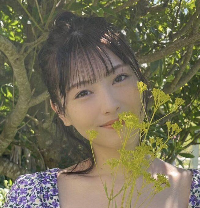 浜辺美波の自然な表情