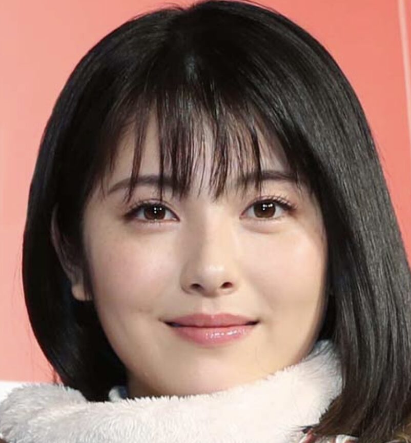 浜辺美波の微笑み