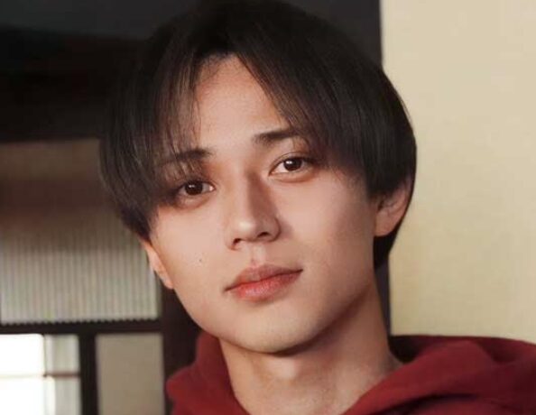 永瀬廉の穏やかな表情