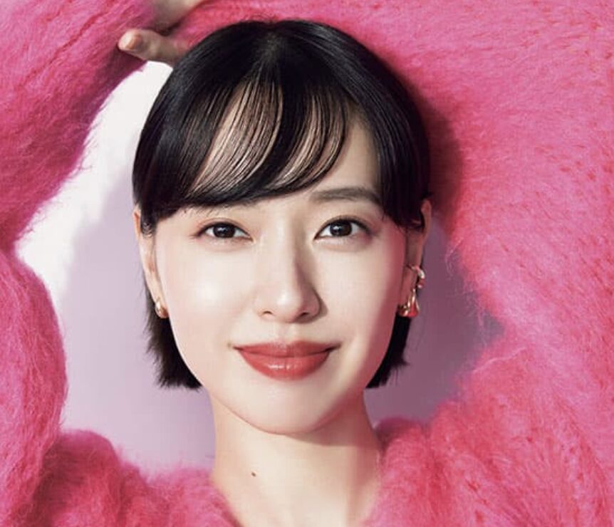 戸田恵梨香の決め顔