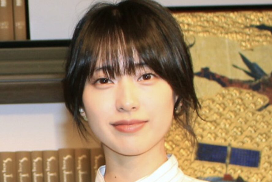 戸田恵梨香のクールな表情