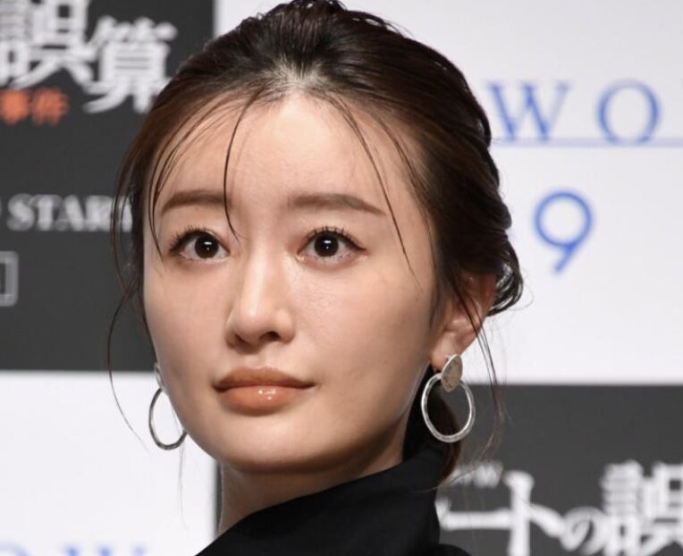 松本まりかの真顔