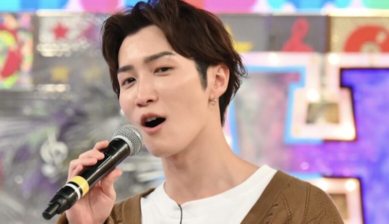 渡辺翔太の歌っている姿