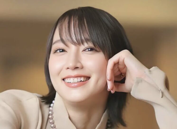 吉岡里帆の笑顔