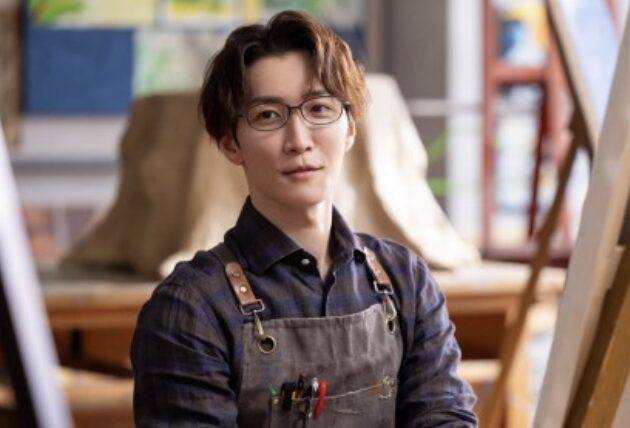 渡辺翔太の美術教師姿