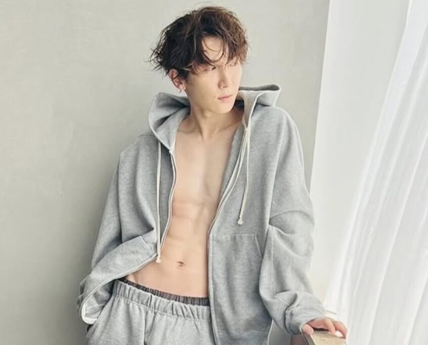 渡辺翔太の筋肉がわかる画像