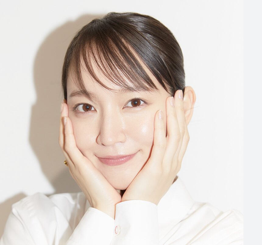 吉岡里帆の穏やかな表情