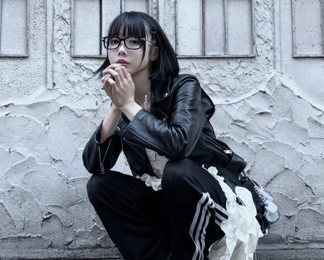 あのちゃんのメガネ姿