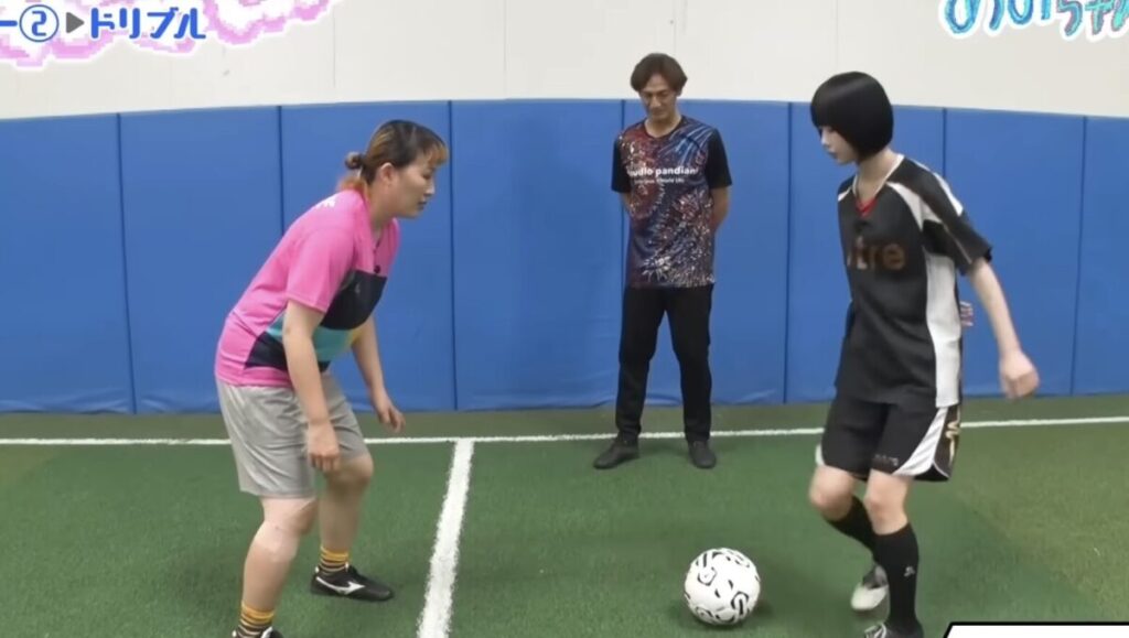 あのちゃんのサッカー姿