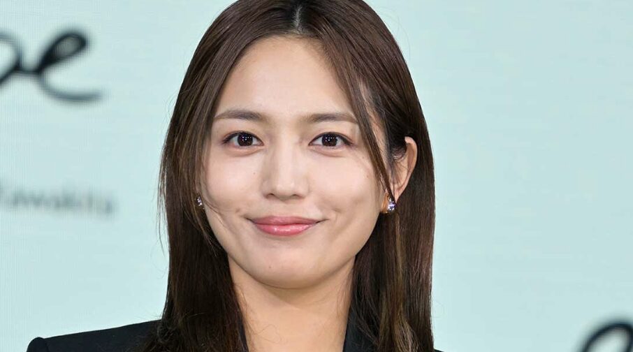 川口春奈の穏やかな笑顔